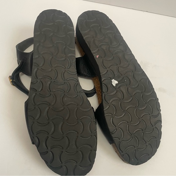 Naot Aubrey Sandals Womens 42 / 11 Black Leather Wedge Ankle Strap Chain Casual - Picture 9 of 9